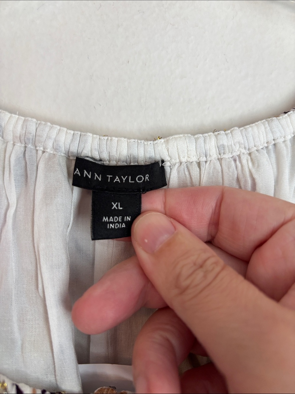 Ann Taylor Cream Floral metallic ruffle Long-Sleeve Peasant smocked blouse XL - Picture 6 of 12